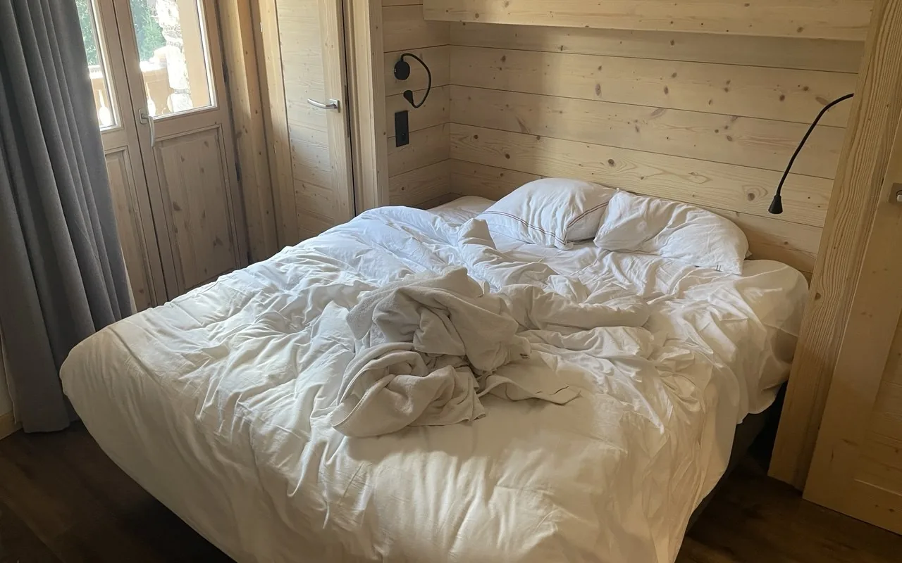 Chambre de chalet à La Plagne avant la rotation